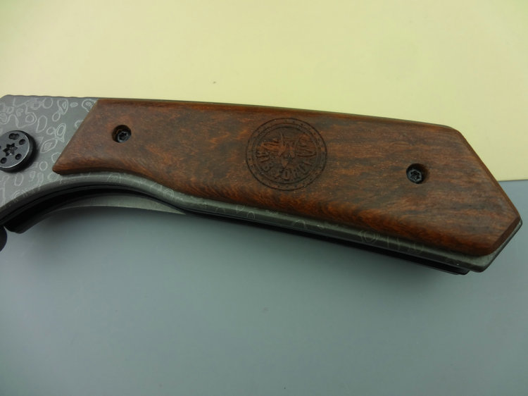 Browning 331 folding knife Damascus imitation grain UD50045